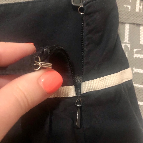 Ann Taylor Skirt 🔷🖤 - Picture 3 of 8